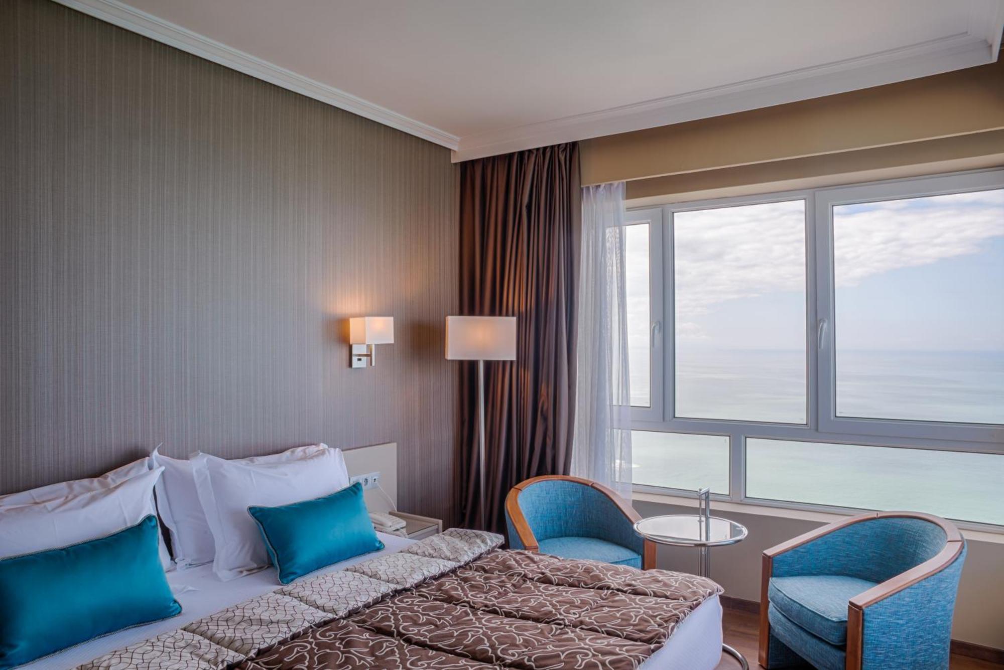 Standard Twin Room Sea View