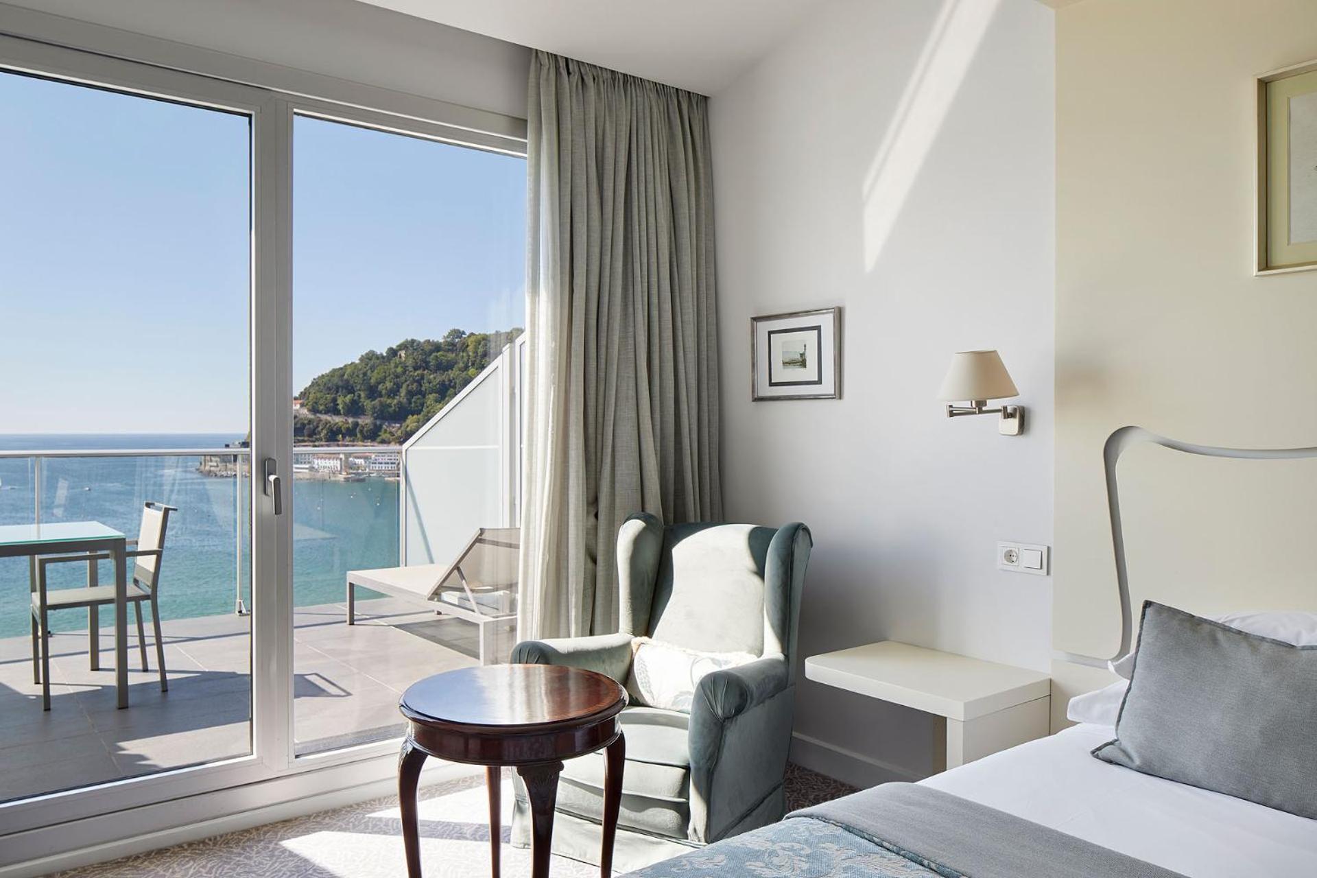 Attic Terrace Sea View