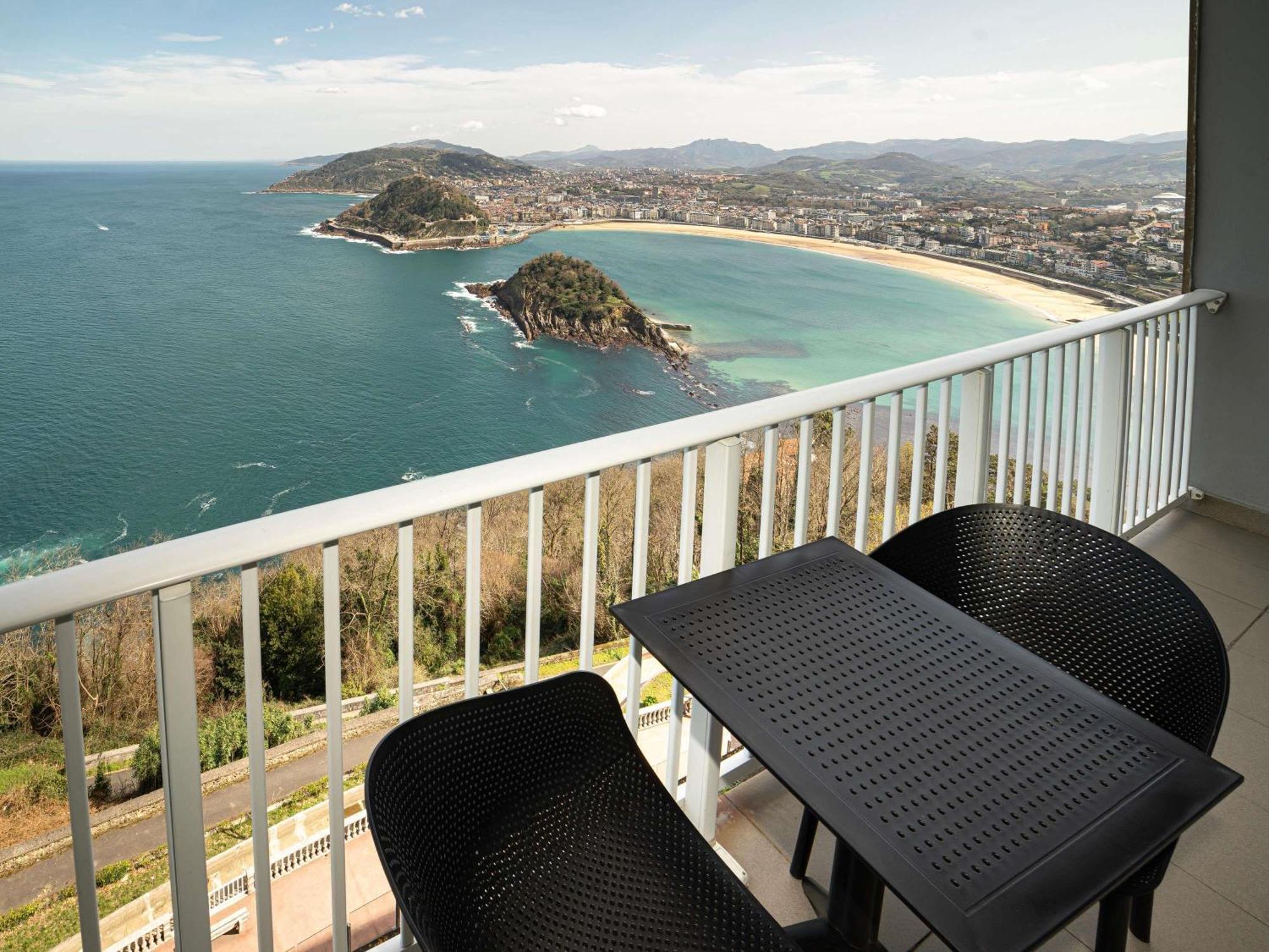 PrivilÃ¨ge Twin or Double Room Balcony Sea View